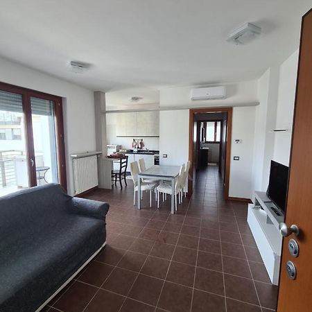 Milano Santa Giulia Business Apartment - Olimpiadi 26 Eksteriør billede